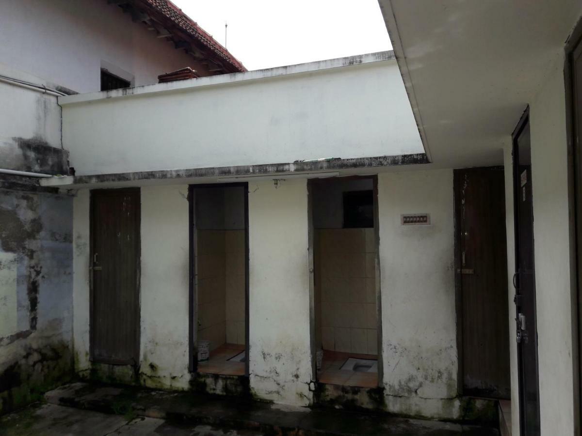 Devasthanam Lodge Thiruvananthapuram Exteriör bild